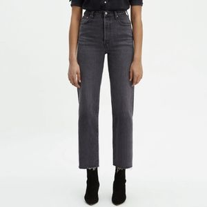 Levis Ribcage Straight Distressed Black Size 25x27